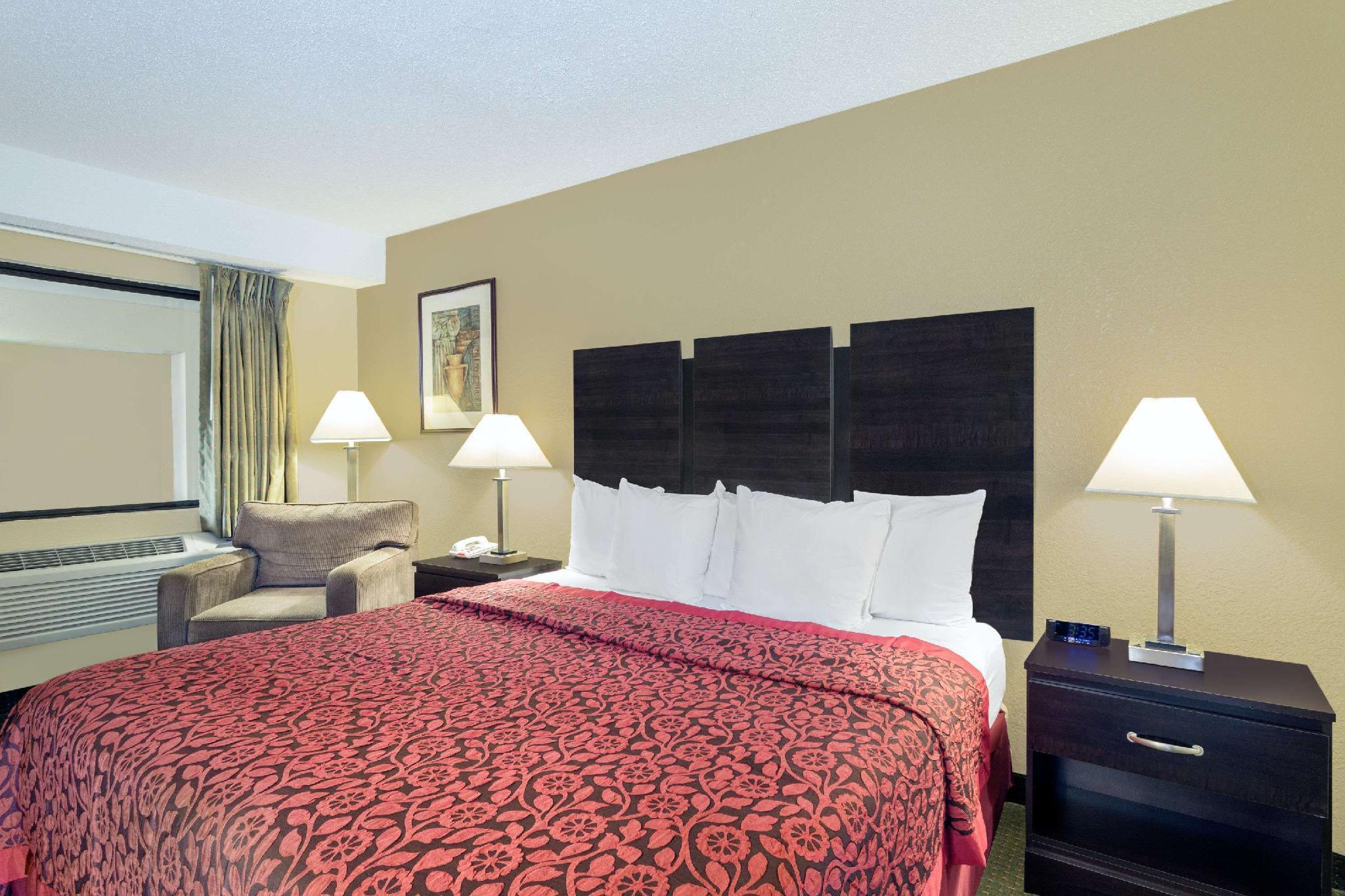 Days Inn & Suites By Wyndham Columbia Airport West Columbia Kültér fotó